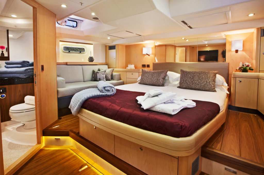 Latitude owner's cabin